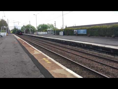 K1 62005 passing Coatbridge Central, 17 May 2016