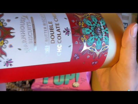 Christmas Gift ( present ) ideas | dark chocolate | Homemade choco chips cookies | Gift Hampers 🎁