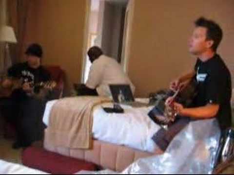 +44 Baby Come On Acoustic Rehearsal In Hotel