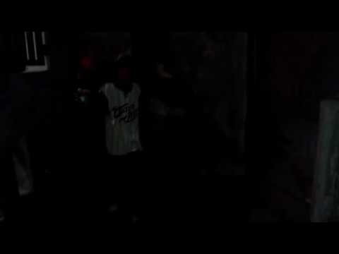 Macbee - Leluasa Versi Anak Bekasi