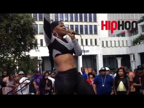 Singer T'Melle Gives Breath Taking Performance at This Year's Atlanta Hip Hop Day Festival