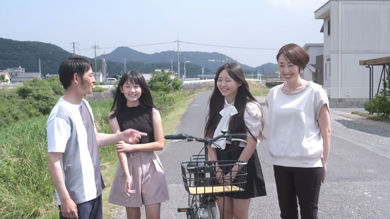 米澤自転車 映像作品 — 写真02 — 浜田啓子