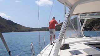Restoring Talitha Ep. 83 - Sailing the Whitsunday’s - Wildlife Encounters (Day 6)