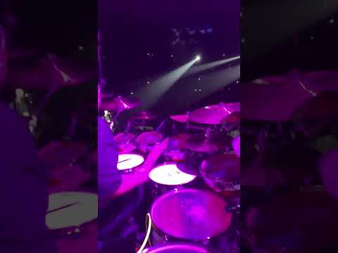 ERIC MOORE: ''Estrella Gemela'' (Live with Eros Ramazzotti)