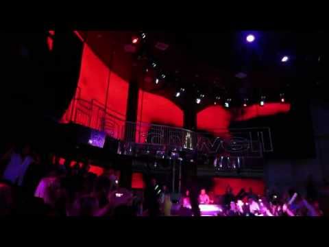Hardwell Live at HQ Nightclub Revel - Yee vs Alive vs Mammouth vs No Beef