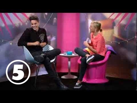 Oscar Zia gästar Med Clara Henry