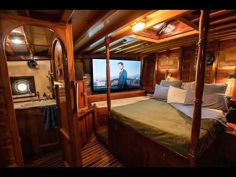 Expedition Yacht for sale