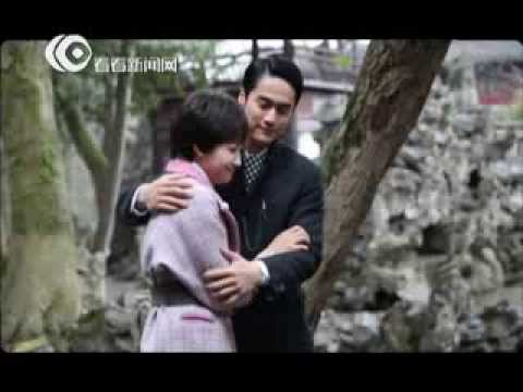 140225 fx Victoria - Cocoon Town Romance news clip