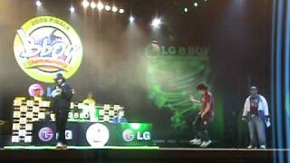 preview picture of video 'LG BBOY CHAMPIONSHIP FINAL 2009   JURADOS   BOGOTA   COLOMBIA'