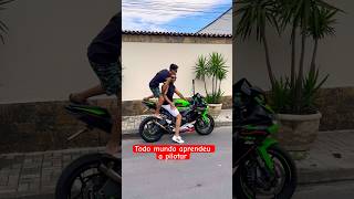 TODO. MUNDO PILOTANDO