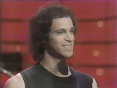 American Bandstand  --  June 5 1982 --  Full Episode