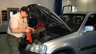 How to Remove Oil From a Spark Plug Well