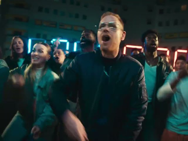 Toast von Peter Fox & Reezy ((jetzt ansehen))