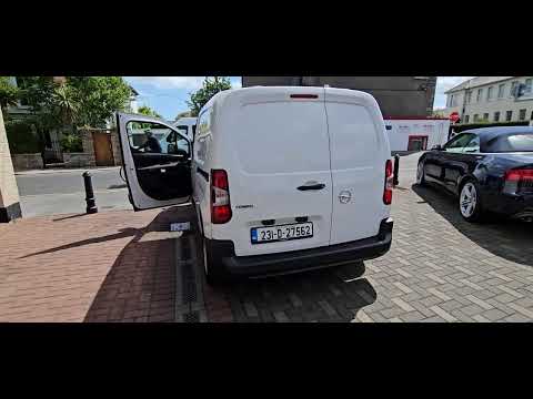 Opel Combo 1.5D KOMFORT TRIM - Image 2