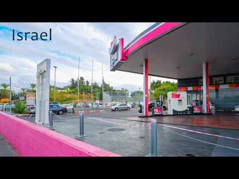 ISRAEL. The City of Holon. Walk in The Old Neighborhoods: Tel Giborim and Holon ha-Yeruka