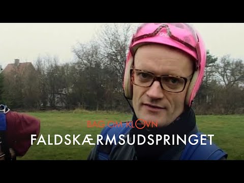 Bag om Klovn - Faldskærmsudspringet