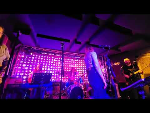 Play Video Youtube Video