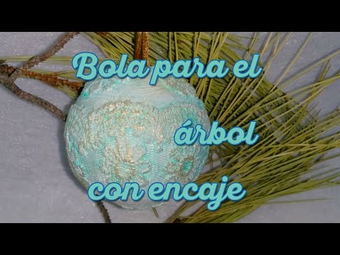 Bola de Navidad con encaje