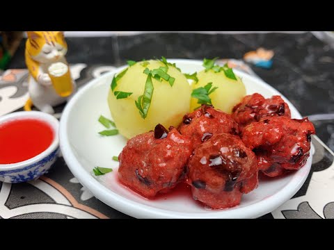 How to Make Beef Meatballs with Tomato Sauce and...