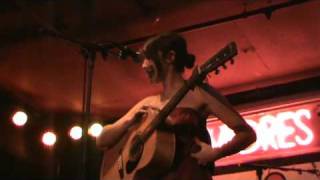 Motorway y Capturing images Anni B Sweet