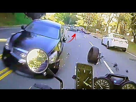 10 MINUTES OF CRAZY, EPIC & UNEXPECTED Motorcycle Moments - Ep. 394