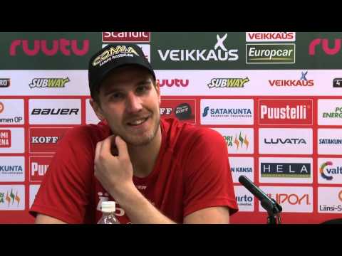 Ässät-JYP 13.9.2014 Pelaajahaastattelussa Rasmus Rinne