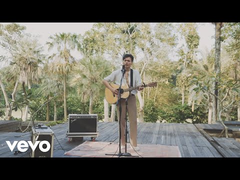 Rendy Pandugo - secret (stripped) (Live)