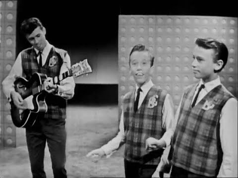 The Bee Gees - Alexander's Rag Time Band & My Old Man's A Dust Man (1963)