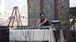 Dave Sweeten performing at LA Burning Man Decompression 2007