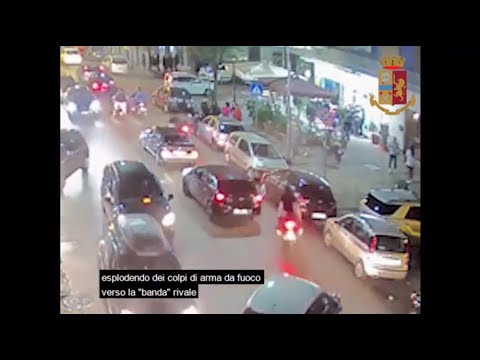 San Giorgio a Cremano, scontro tra bande con sparatoria: 3 arresti