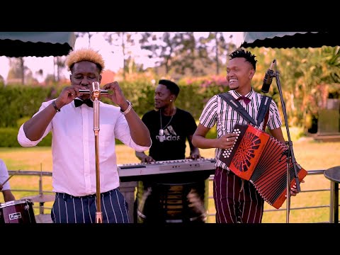 KAMOKO FT DJ FATXO - MWOMBOKO LIVE PERFOMANCE