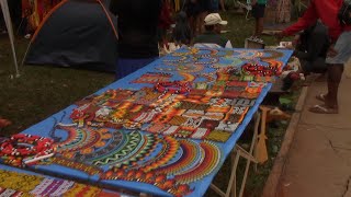 ARTE E O ARTESANATO INDÍGENA NO 21º ACAMPAMENTO TERRA LIVRE (ATL) DOS POVOS INDÍGENAS, BSA. VÍDEO 5