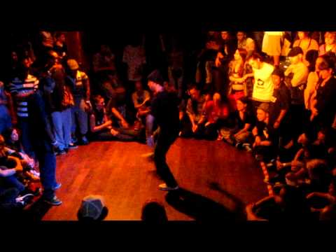 Sanchez vs. Marcio - semifinal - Housedance UK, 2011