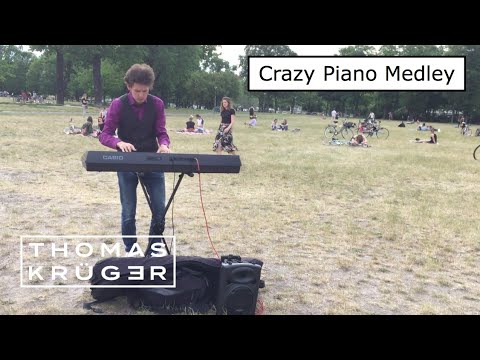 Thomas Krüger – Crazy Piano Medley In Park In Berlin