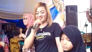 Download lagu LAGU DANGDUT PESTA PANEN | WINDA IBRAHIM | VERSI MAHAKARYA MUSIK ENTERTAINMENT mp3 Download lagu LAGU DANGDUT PESTA PANEN | WINDA IBRAHIM | VERSI MAHAKARYA MUSIK ENTERTAINMENT mp3