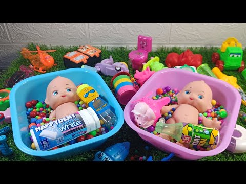 Asmr various characters Cute candy containers, emoji, heli, cold candy