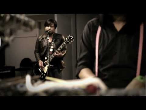 Relent Sessions: Looking For A Savior - Relent (Original)