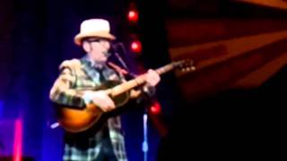 Jimmy Standing in the Rain, Elvis Costello at The Tower 2011-05-19-21-50-09.mp4
