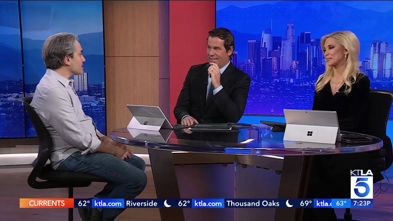 KTLA 5 (Los Angeles, CA) - SECRET MALL APARTMENT