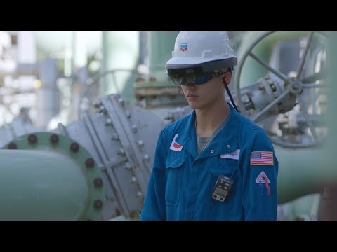 <span>microsoft and chevron team up to deploy hololens AR technology </span>