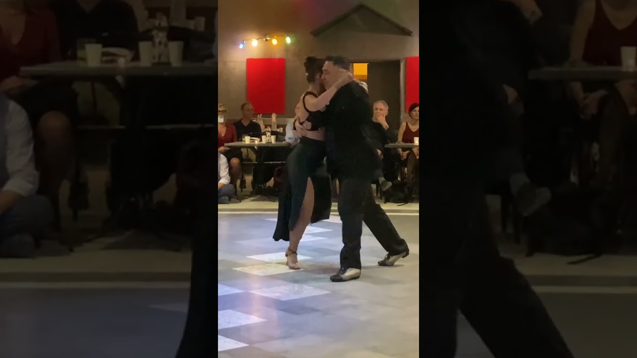 Color Cielo 1/4 Alejandro Larenas y Marisol Morales Firenze November 2024