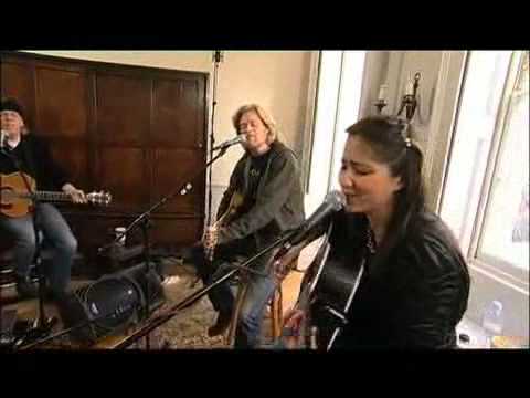 KT Tunstall & Daryl Hall [Part 2 of 5] - If Only [Live From Daryl's House]