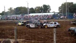 preview picture of video '2009 Apple Butter Festival Demolition Derby 3rd Heat Race.'