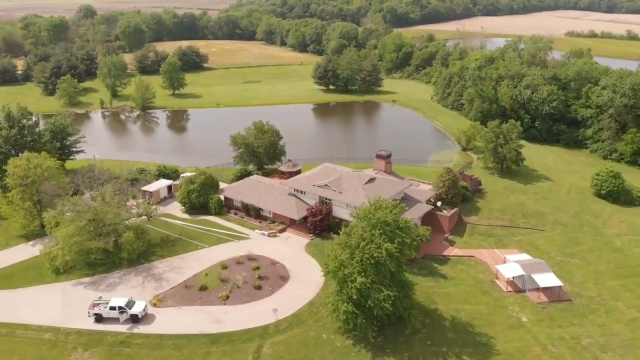 Custom Siding   Scaled solutions   Revolve Construction