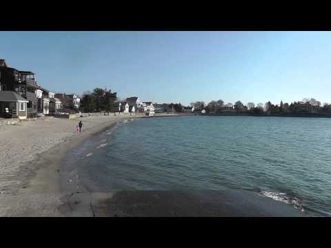 Walk in Swampscott beach