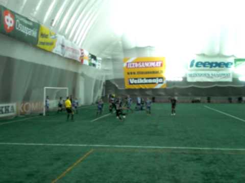 HJK-Örebro SK 2-2 Alejandro Bedoya tasoittaa.