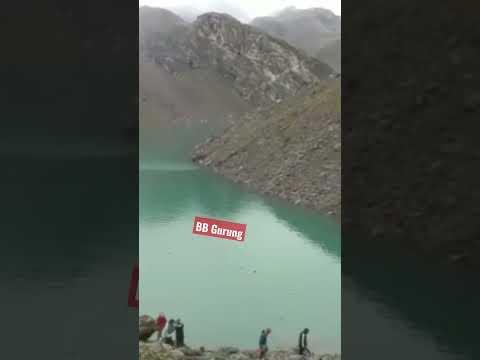 Heupareu Furu.. Himali Vekaima #bibekgurung #gurung #nature #nepal #explore #video