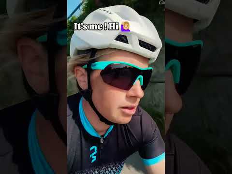 🚴‍♀️ I'm the problem, it's me 🎶🤷🏼‍♀️ #bretagne #cycling #roadcycling #womensports