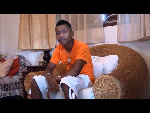 M 512 feat NAME J   Mimpodiana