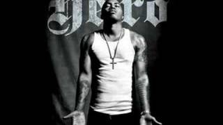 Nas Ft. Keri Hilson - Hero (Lyrics)